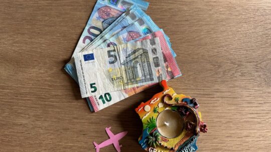 Vliegtuigstoel reservering en vakantie betaald