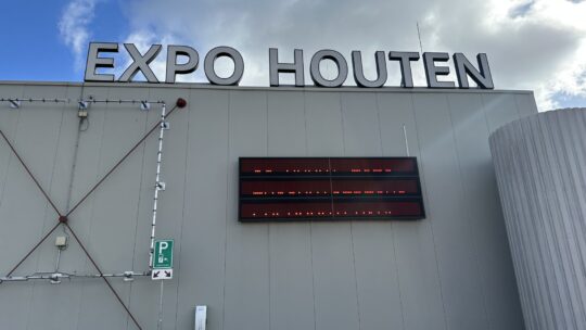 Emigratiebeurs bezocht